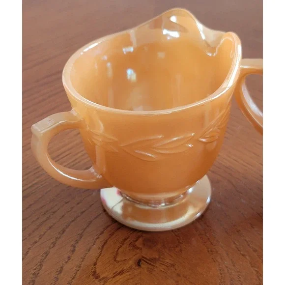 Vintage Cream & Sugar Set Fire King Peach Luster Laurel Ovenware Anchor Hocking - Picture 2 of 9